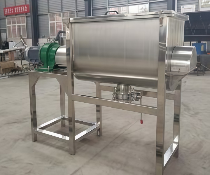 Sorghum for stainless steel feed mixer