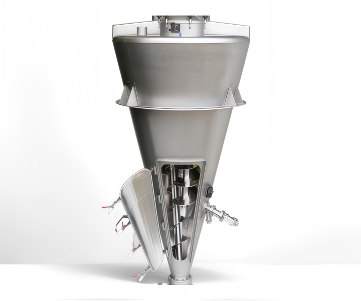 Screw mixer for mixing different materials