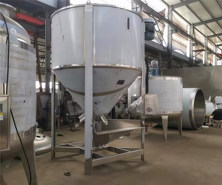 High Efficient Professional Industry Vertical crushing and mixed machine