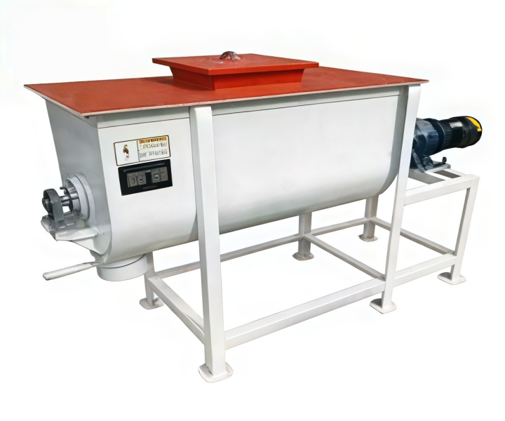 What is the function of fertilizer ribbon mixer? 