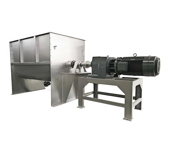 Corn chip for feed mixer