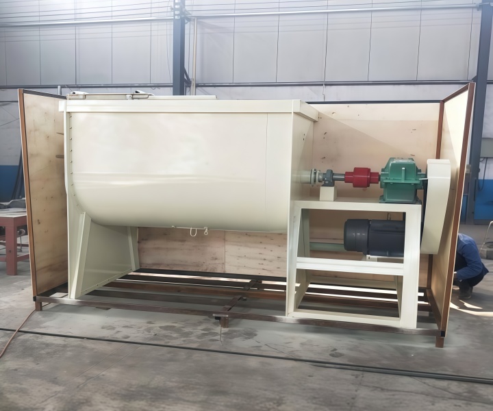 Features and advantages of Single shaft double screw feed mixer