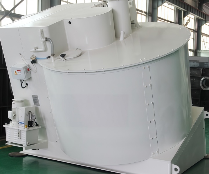 What is the feature of inclined intensive mixer?