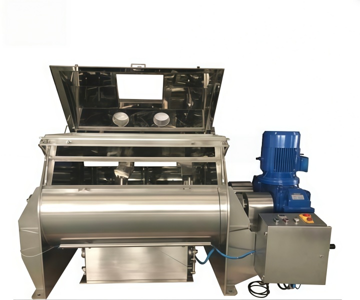 What are the different types of horizontal mixer?