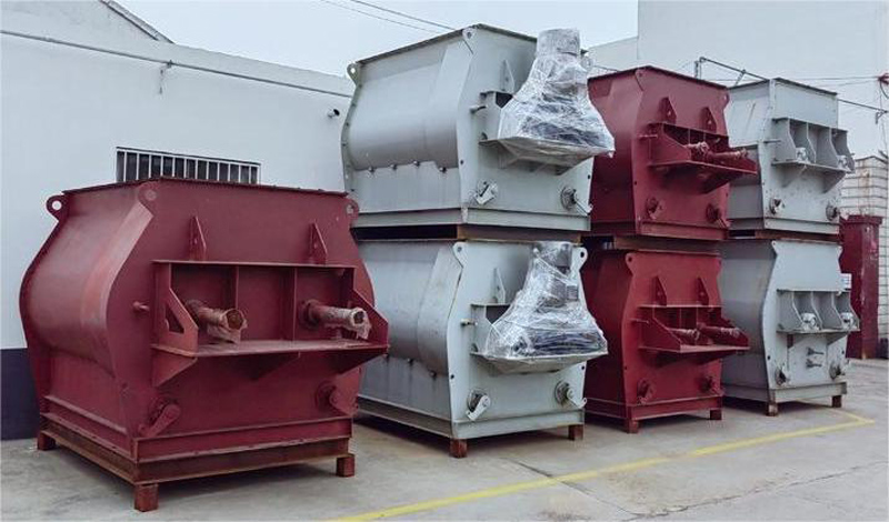 What are the features of a twin shaft paddle mixer? 