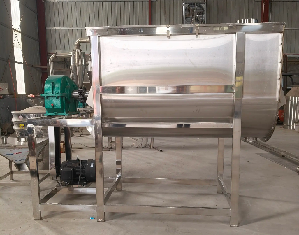 Industrial ribbon mixer